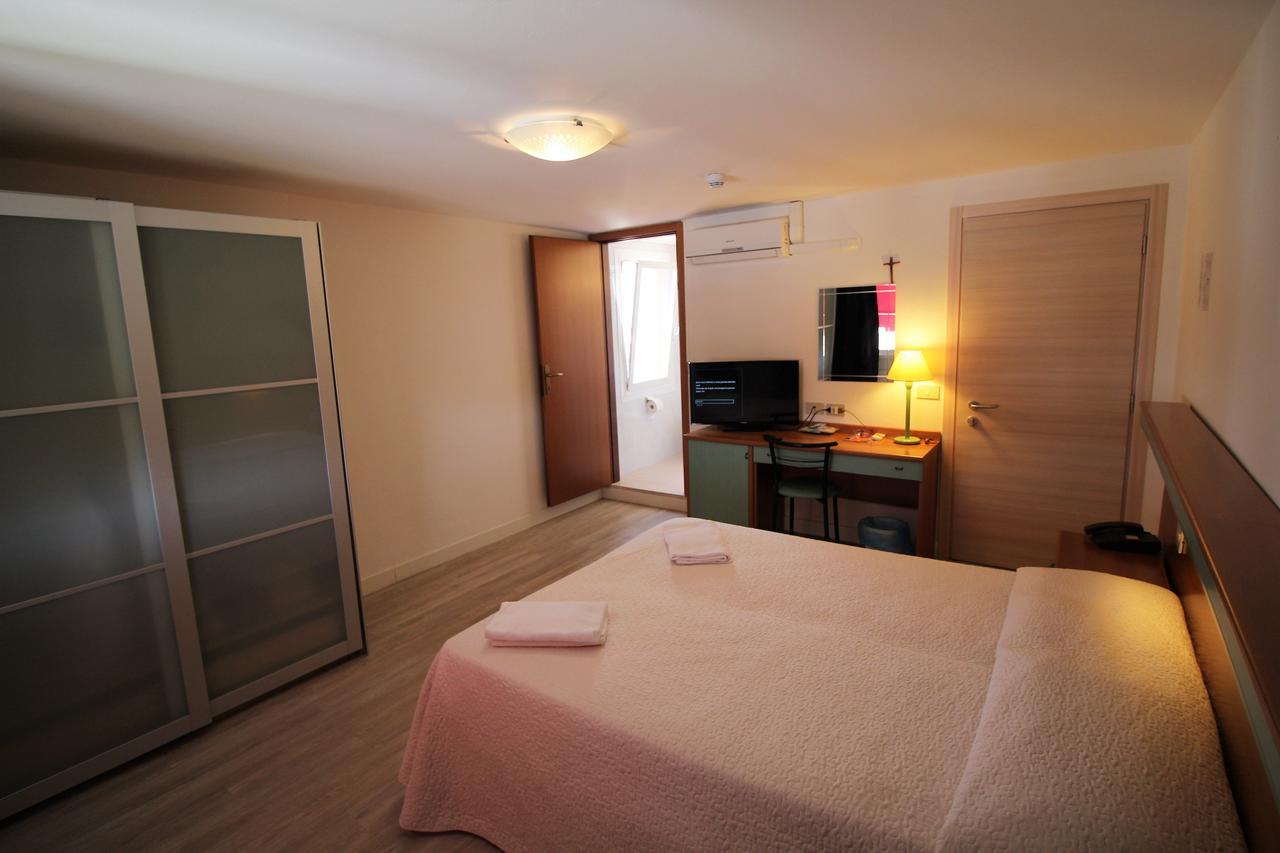 Hotel Rex Caorle Eksteriør bilde